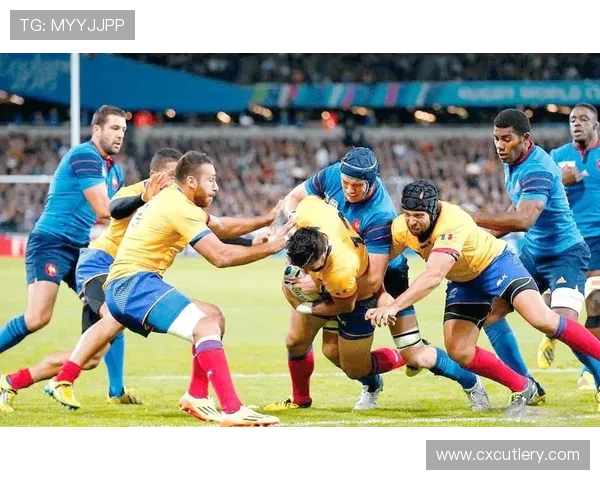 世界杯集锦精彩片段欣赏，重温足球赛场上的激烈对抗与精彩配合